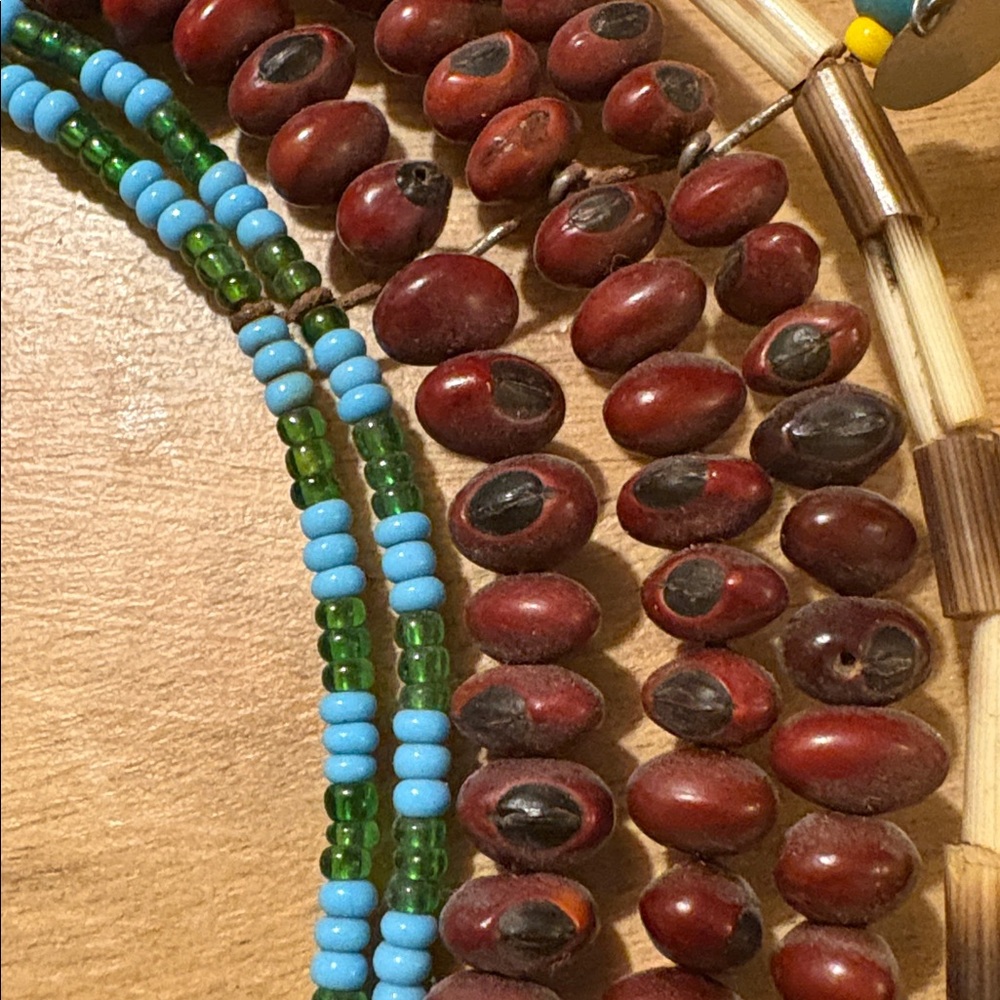 Authentic Kenyan Beaded Necklace. - Picture 2 of 6